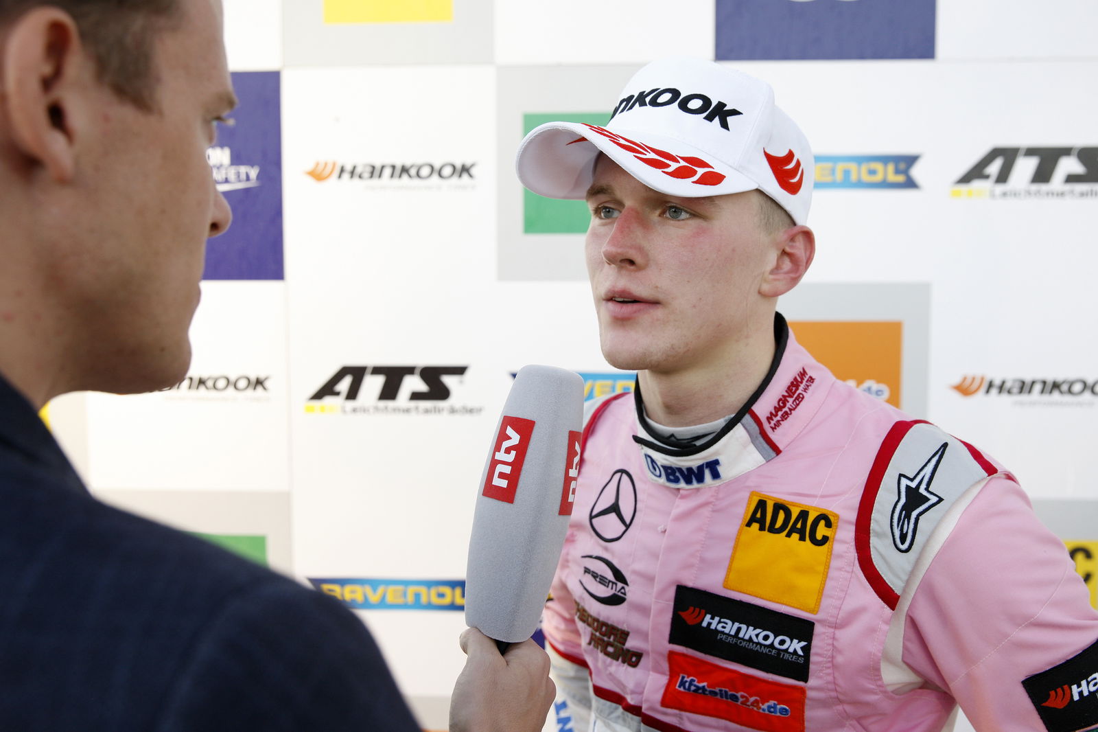 Mercedes F1 junior Russell bergabung dengan ART di Formula 2
